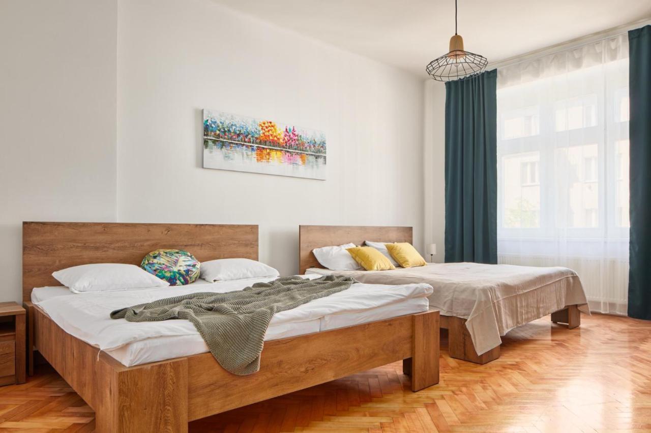 Prague Days - Spacious 3Bdr Apartment - Trendy Neighbourhood エクステリア 写真